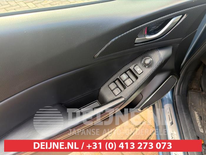 Mazda 3 Combischakelaar ramen O748705