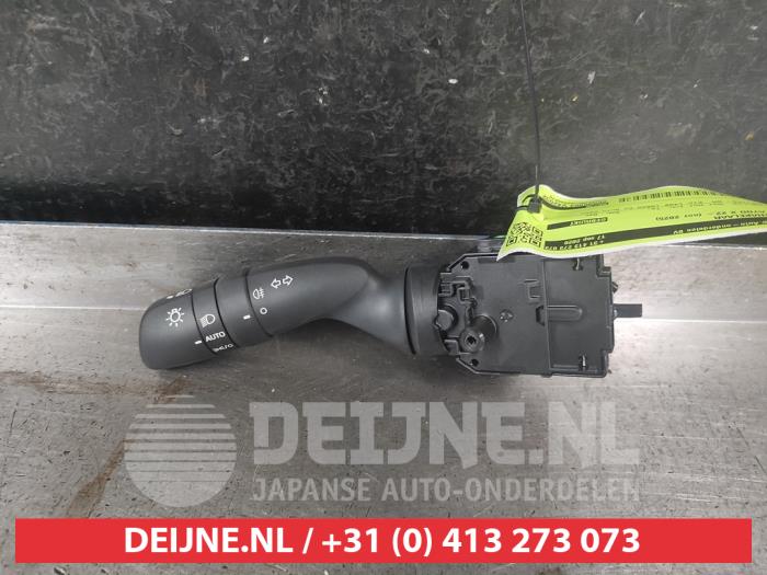 Toyota Aygo X Licht Schalter O748744