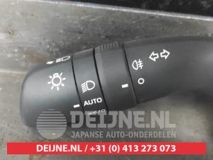 Toyota Aygo X Licht Schakelaar O748744 foto 2