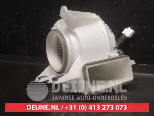 Toyota Prius Akkulüfter O748750 foto 3
