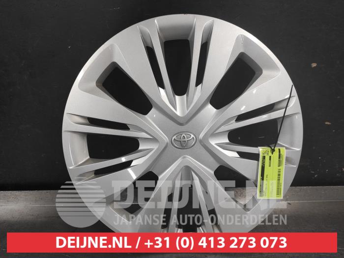 Toyota Aygo X Radkappe O748752