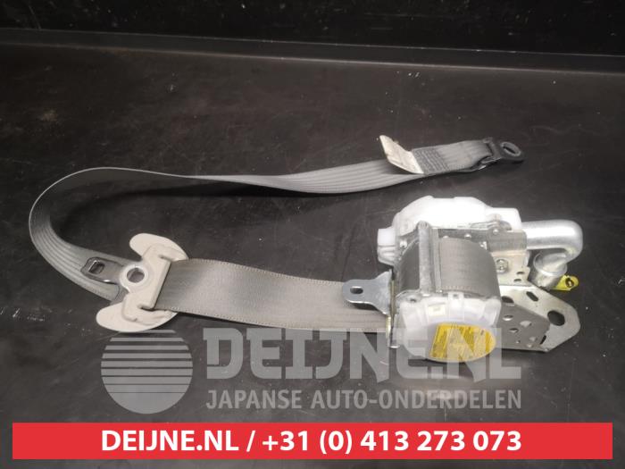 Toyota Prius Sicherheitsgurt links vorne O748760