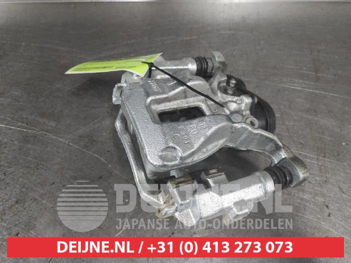 Toyota Aygo X Bremszange rechts hinten O748772
