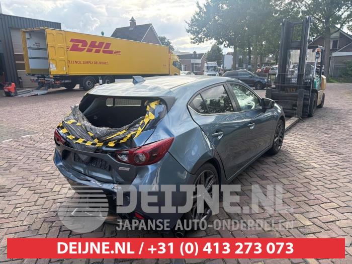 Mazda 3 Antenne O748781