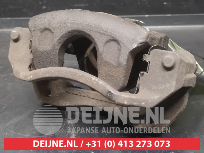Hyundai I30 Bremszange rechts vorne O748825