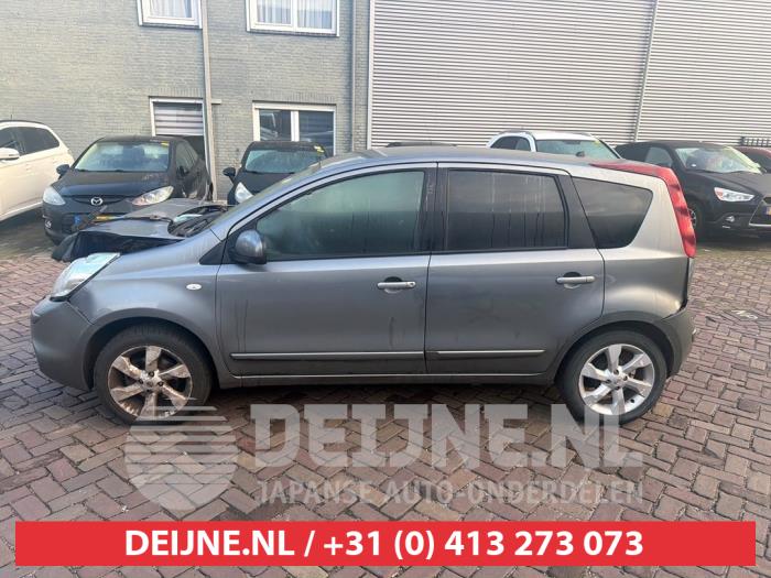 Nissan Note Türscheibe 4-türig links hinten O748902