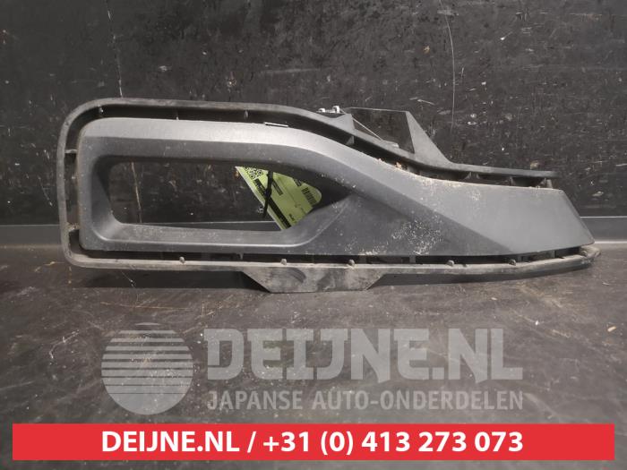 Nissan Leaf Stoßstangenrost O748932