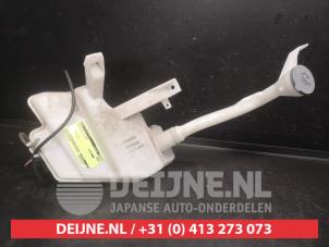 Nissan Leaf Front windscreen washer reservoir O748938 photo 3