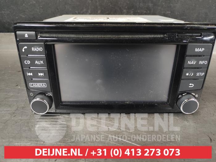 Nissan Pulsar Radio O748988