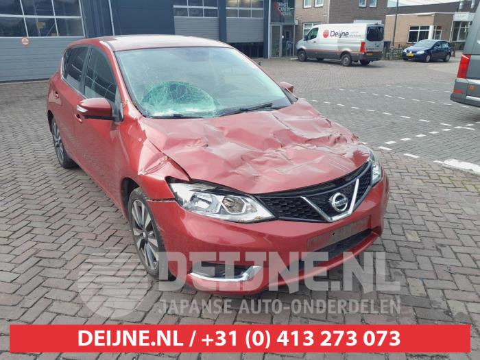 Nissan Pulsar Mistlamp rechts-voor O748998