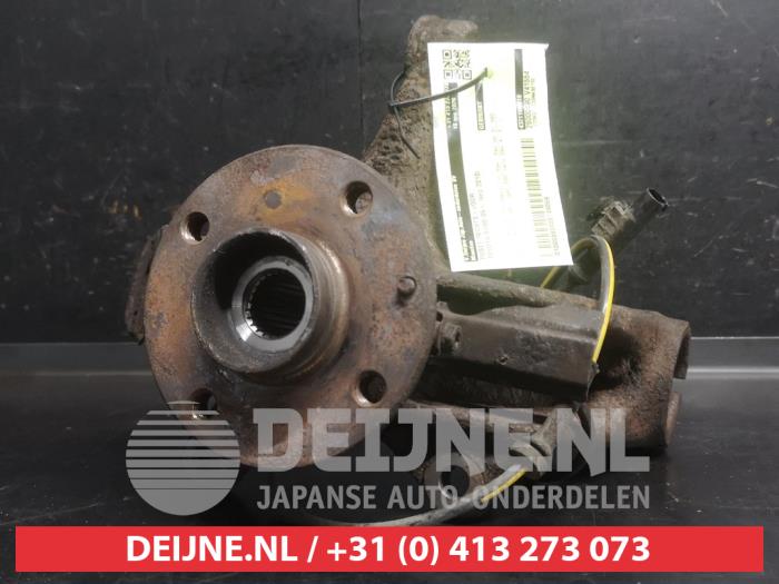 Toyota Aygo Achsschenkel rechts vorne O749059