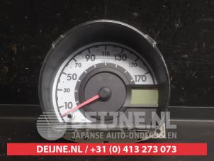 Toyota Aygo Tacho - Kombiinstrument KM O749060 foto 2