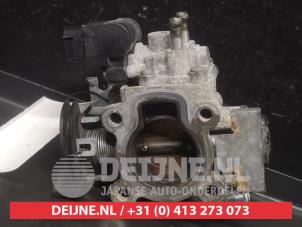 Suzuki Swift Throttle body O749302 photo 3