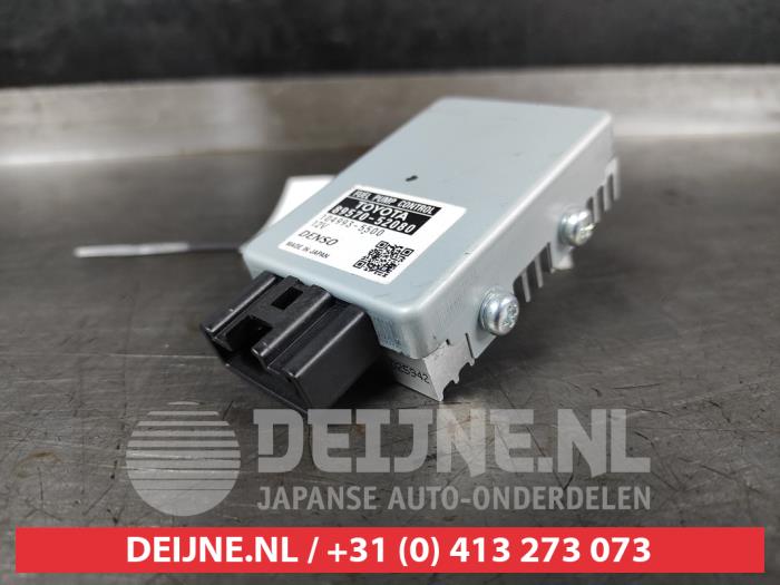 Toyota Yaris Cross Electric fuel module O749366