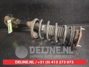 Toyota Yaris Stoßdämpferstrebe rechts vorne O749384 foto 2