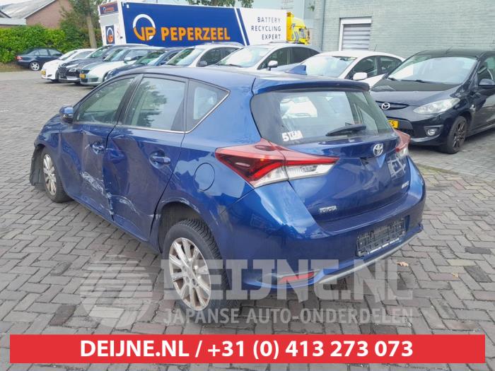 Toyota Auris Tailgate reflector, left O749411