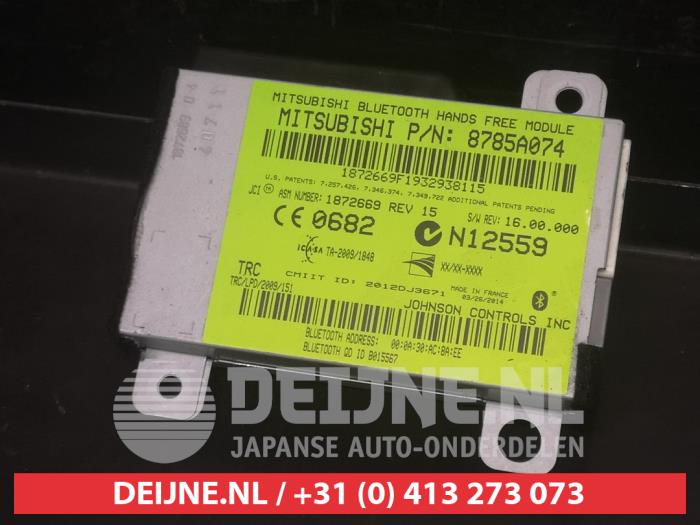 Mitsubishi Outlander Bluetooth module O749427