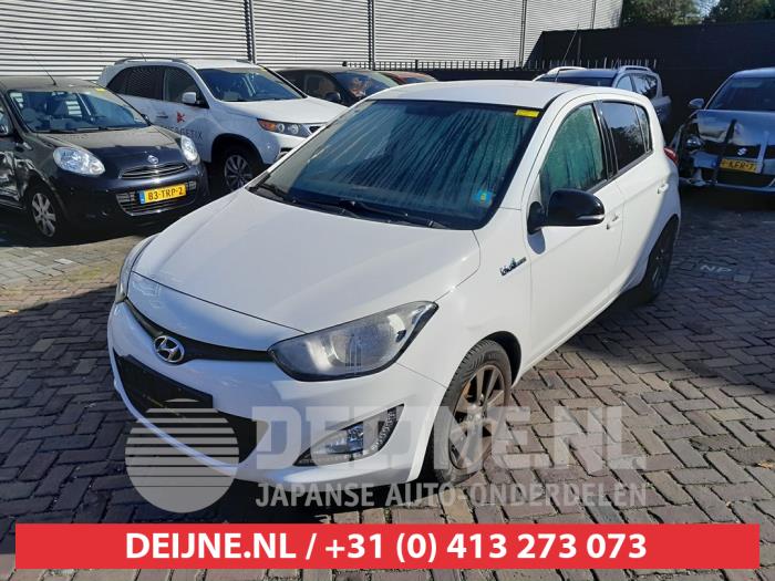 Hyundai I20 Außenspiegel links O749475