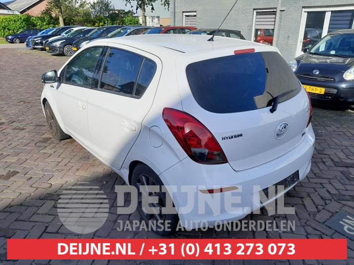 Hyundai I20 Stoßstange hinten O749483