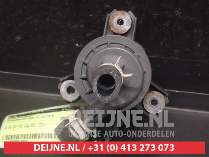Mitsubishi Outlander Additional water pump O749501