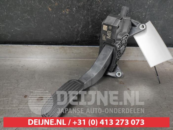 Toyota Yaris Cross Gaspedal O749524
