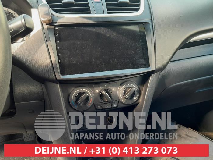 Suzuki Swift Heizung Bedienpaneel O749578