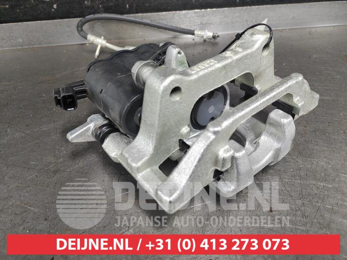 Toyota Yaris Cross Bremszange links hinten O749586