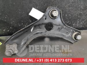 Nissan Juke Front lower wishbone, right O749598 photo 2