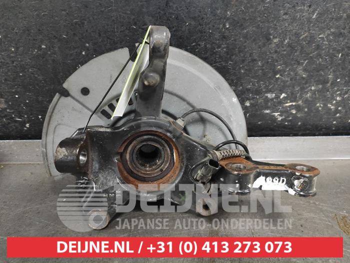 Nissan Juke Achsschenkel links vorne O749601