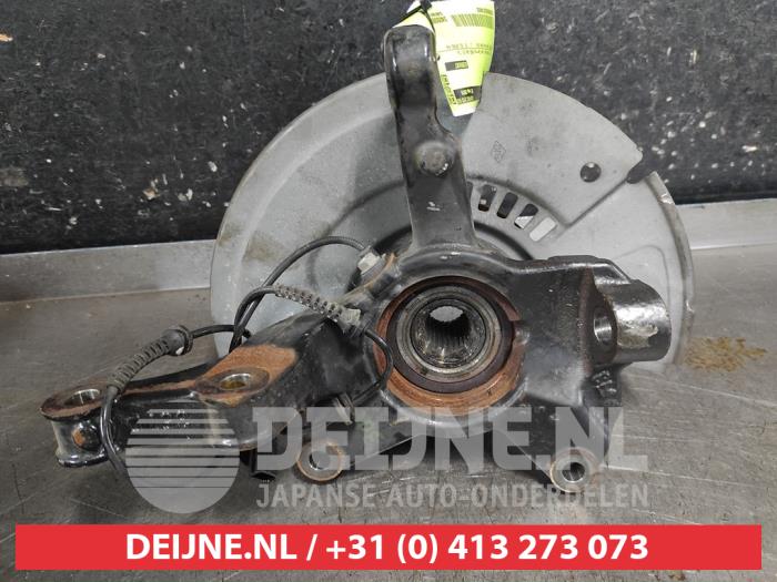 Nissan Juke Achsschenkel rechts vorne O749602