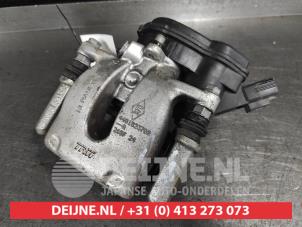 Nissan Juke Bremszange links hinten O749605 foto 2