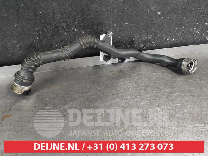 Nissan Micra Intercooler Rohr O749690