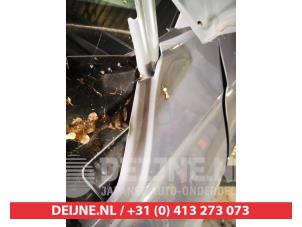 Honda E:Ny1 Front wing, left O749691 photo 2