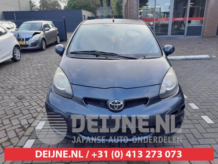 Toyota Aygo Motorhaube O749716