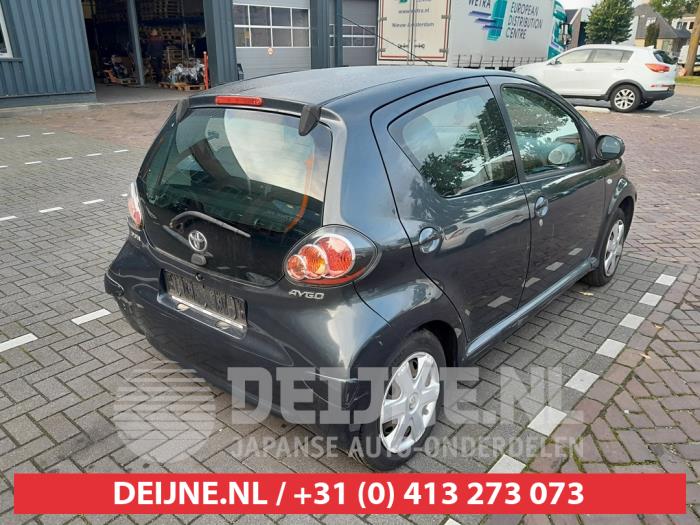 Toyota Aygo Rücklicht rechts O749727
