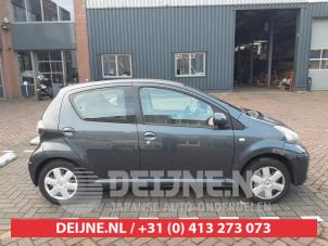 Toyota Aygo Front door 4-door, right O749734 photo 2