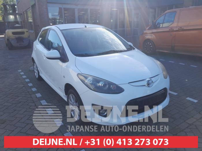 Mazda 2 Voorbumper O749764