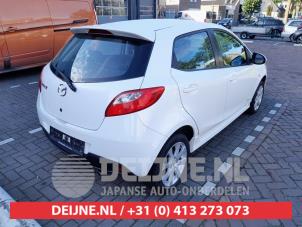 Mazda 2 Tailgate O749780 photo 2