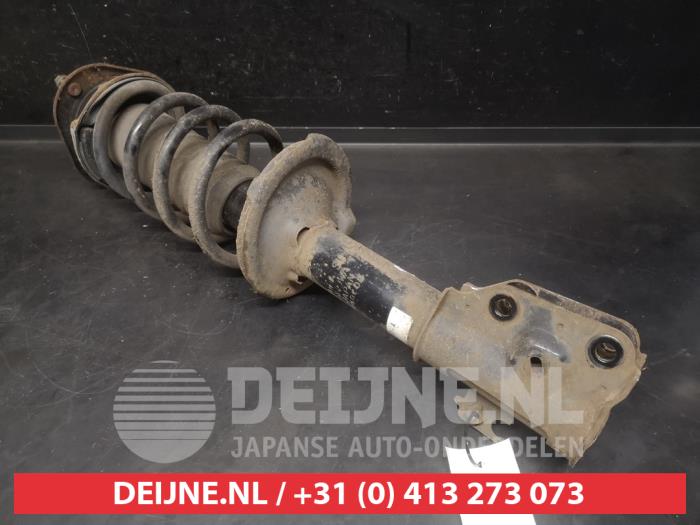 Daihatsu Terios Stoßdämpferstrebe links vorne O749821