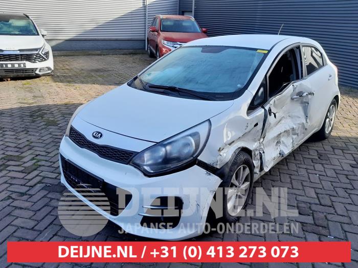 Kia Rio Scheinwerfer links O750024