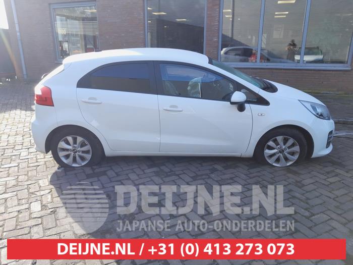 Kia Rio Tür 4-türig rechts hinten O750040