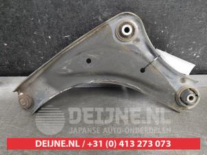 Nissan Pulsar Front lower wishbone, right O749952 photo 2