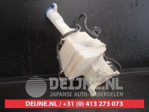 Hyundai I10 Scheibensprühertank vorne O750008 foto 3