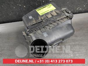 Toyota Auris Luftfiltergehäuse O749925 foto 2