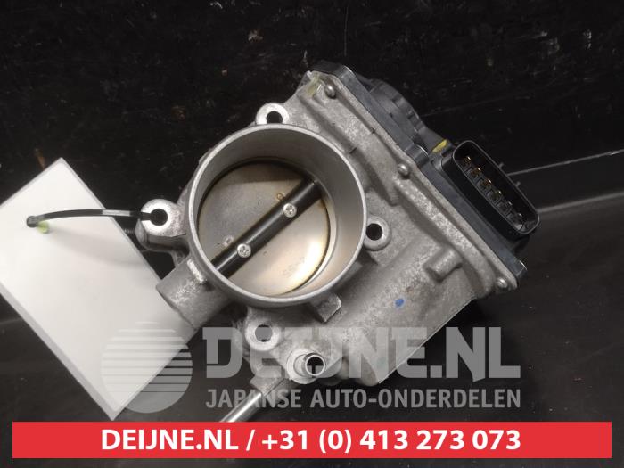 Toyota Prius Plus Drosselklappengehäuse O750260