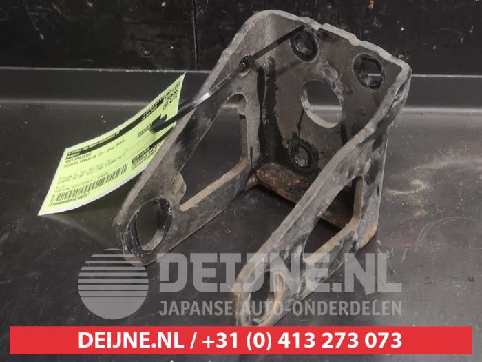 Toyota Prius Plus Engine mount O750257