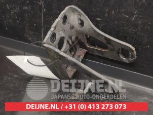 Toyota Prius Plus Motorsteun O750257 foto 2