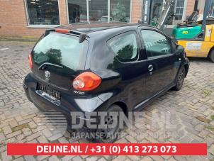 Toyota Aygo Stoßstange hinten O750157 foto 3