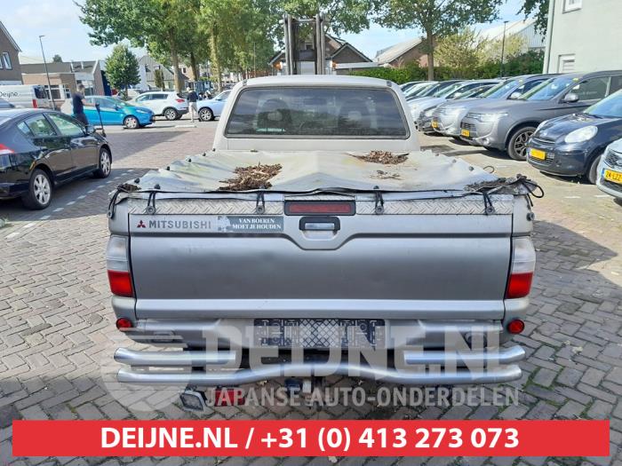 Mitsubishi L200 Achterbumper O750373