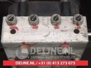 Suzuki SX-4 ABS Pomp O750362 foto 3